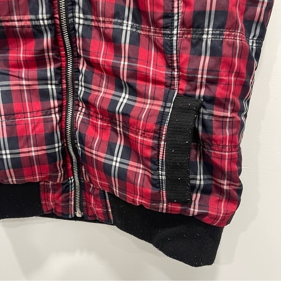 Hurley Red Plaid Puffer Vest Jacket Hooded Ribbed Knit Trim Women’s Large - Picture 5 of 10